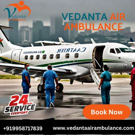 with-world-class-medical-facilities-book-vedanta-air-ambulance-services-in-indore-big-0